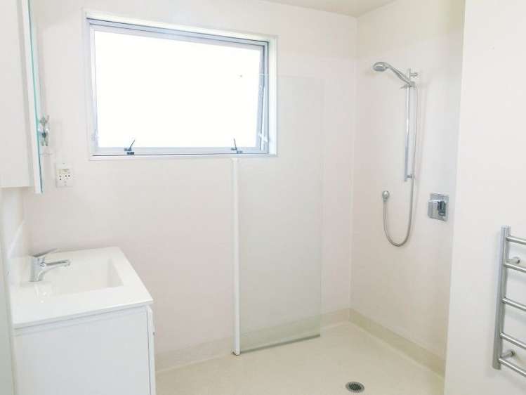 67b High Street Renwick_11