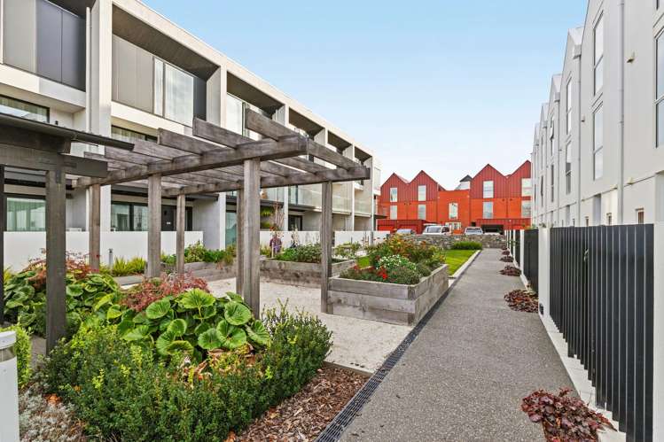 9/33 Kilmore Street_5