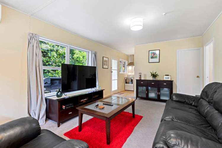 28b Kathleen Street Totara Vale_5