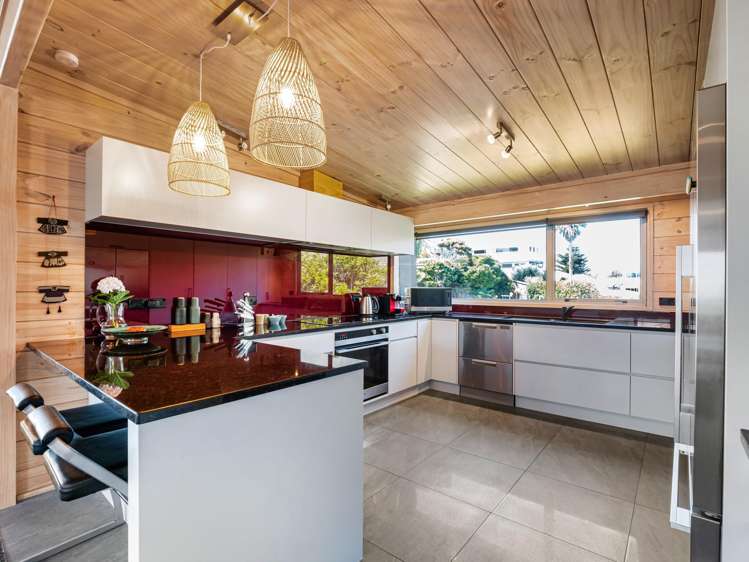 145 Karewa Parade Papamoa_13