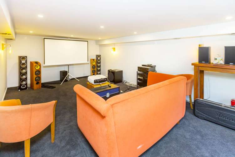 16 Alleyne Court Brown Owl_12