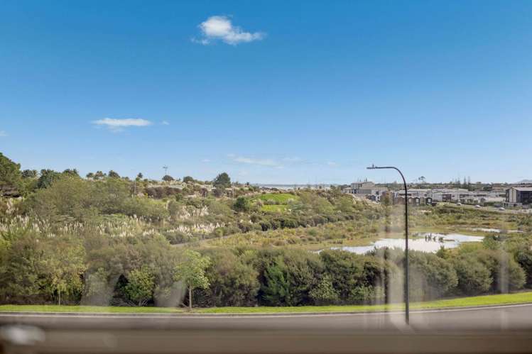 13 Angiangi Crescent Beachlands_37