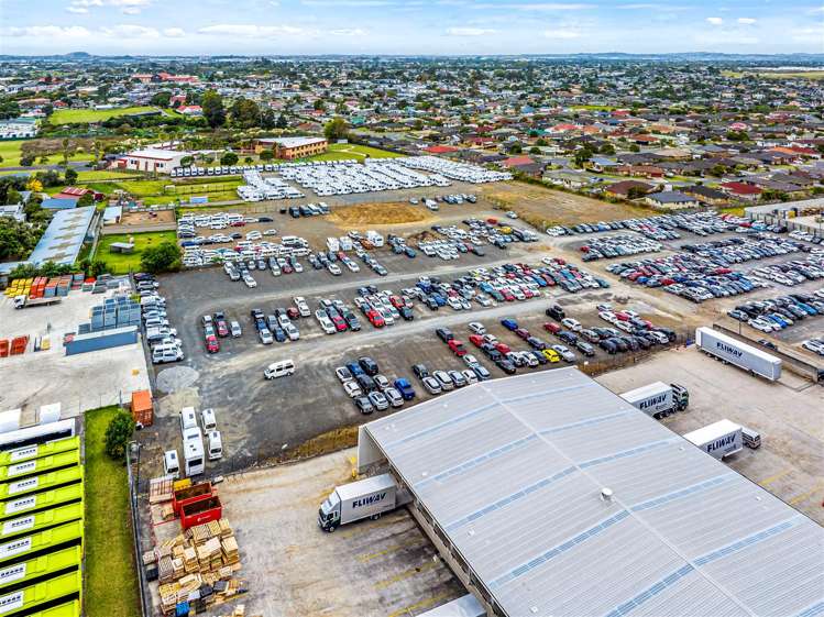 5/7 Verissimo Drive Mangere_6