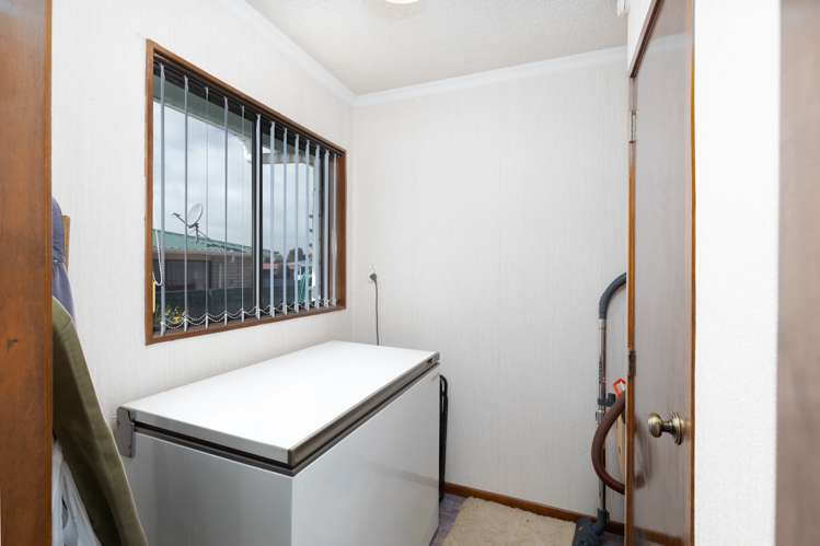 1 Camellia Avenue Bell Block_8