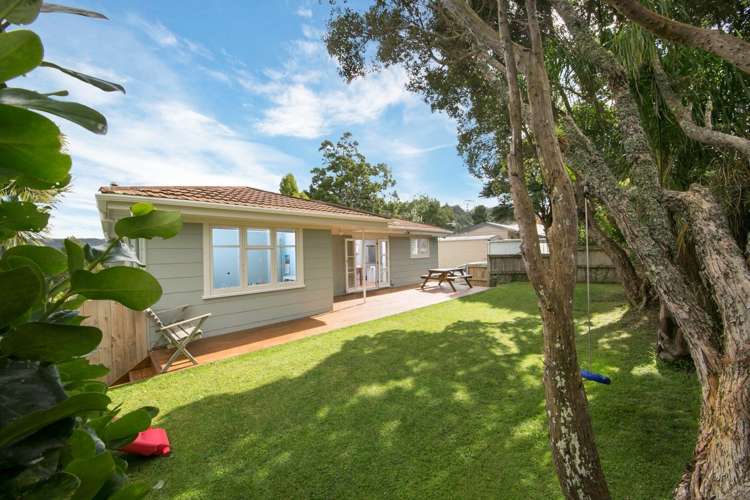 563 South Titirangi Road Titirangi_12