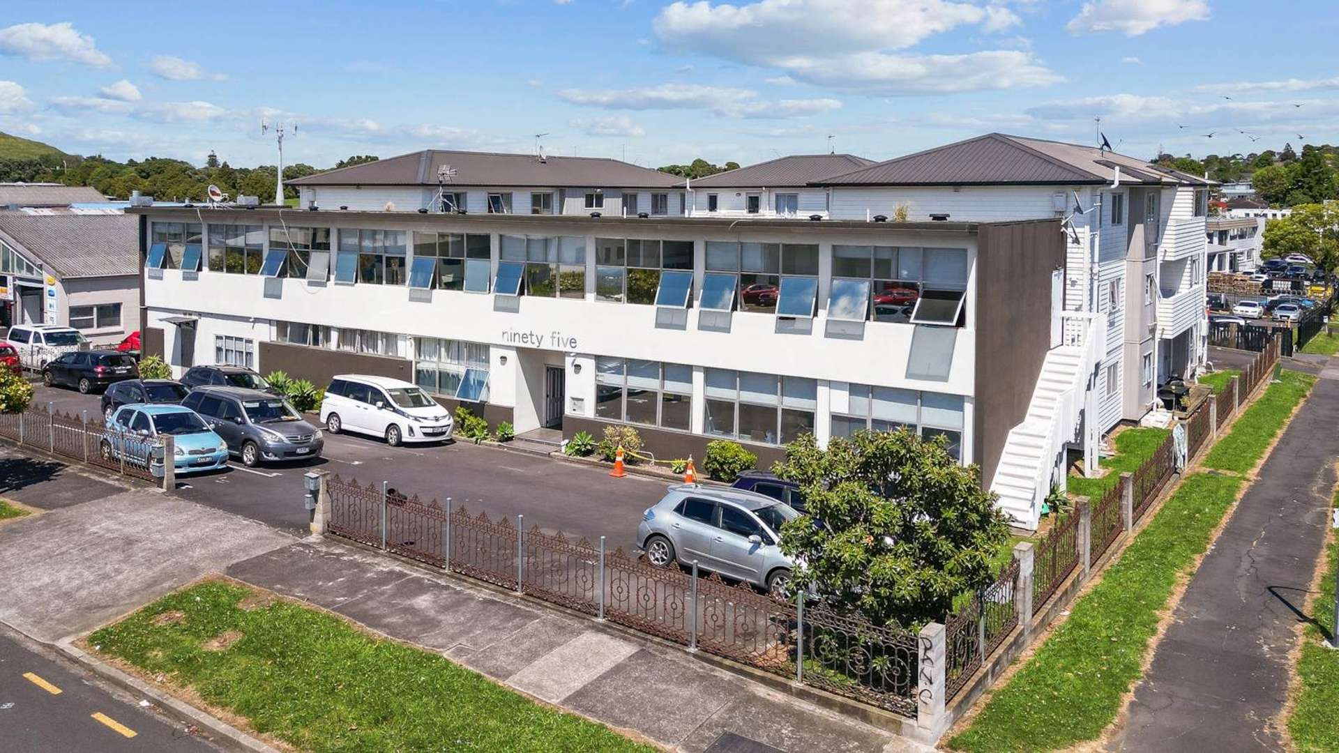 A+B/95 Felton Mathew Avenue Saint Johns_0