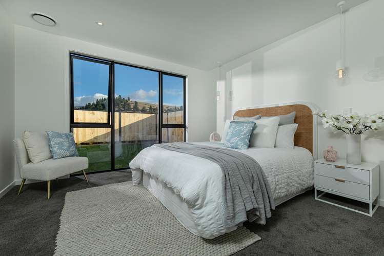 1 Booth Drive Cromwell_18
