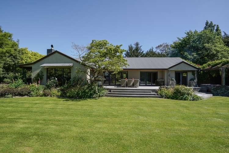 201 Lochiel Branxholme Road Winton Surrounds_6