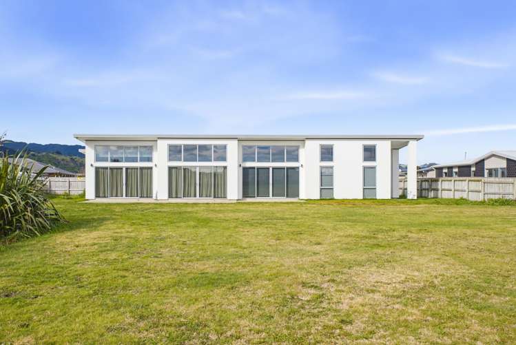 12 Bridford Way Paraparaumu_1