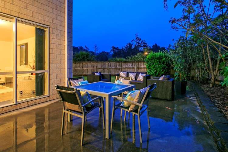 11 Lomas Way Albany_16