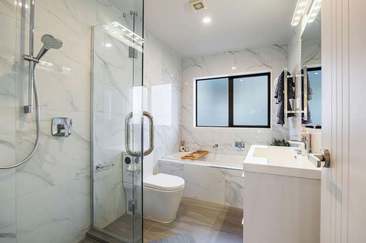 12 Franheim Crescent Orewa_20