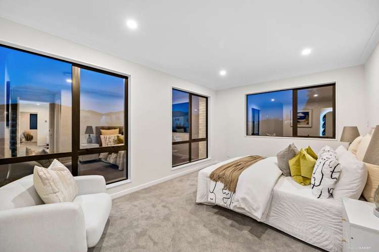 8 Hughs Way Flat Bush_12