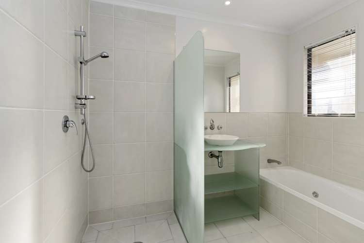 15 Gambia Grove Flagstaff_9