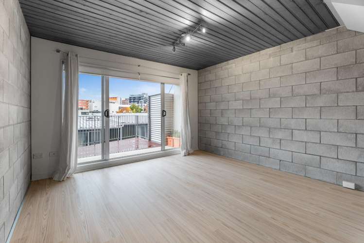 33K Charlotte Street_0