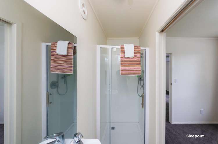 38 Campbell Road Bunnythorpe_24