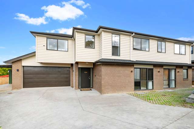 Spacious Modern Family Home in the Heart of Howick