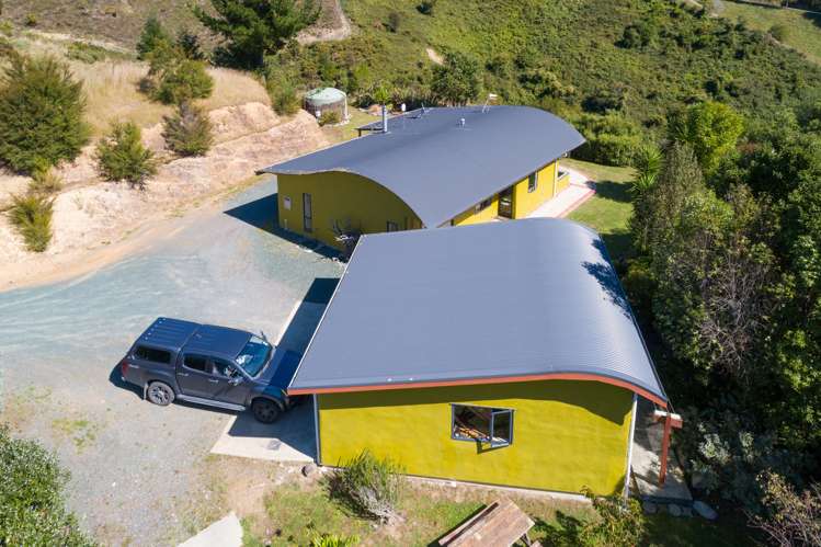 124 Mac'S Road Hira_10