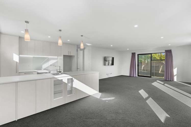 20 Skyhawk Road Wigram_6