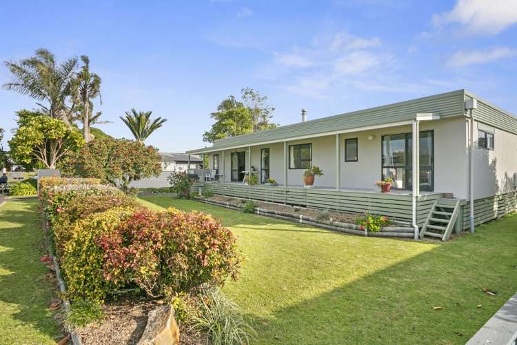 7 Adela Stewart Drive West_0