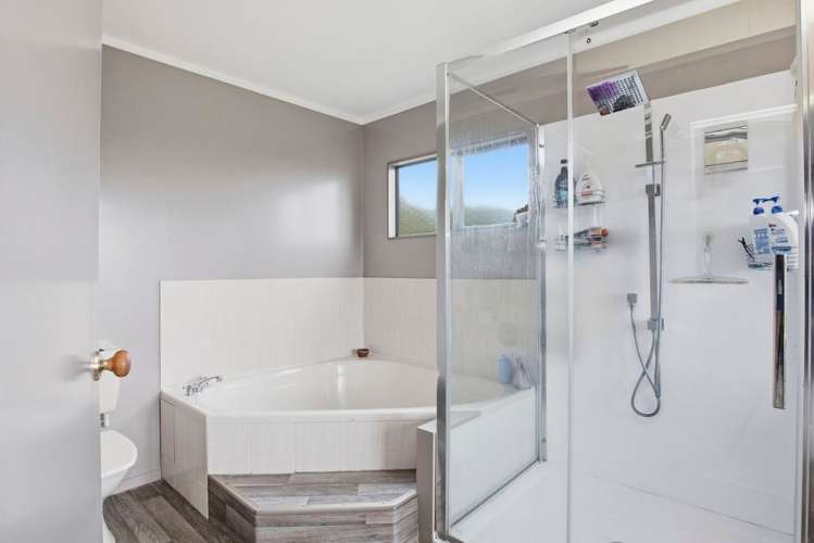 2/18 Sailmaker Close Whitby_9