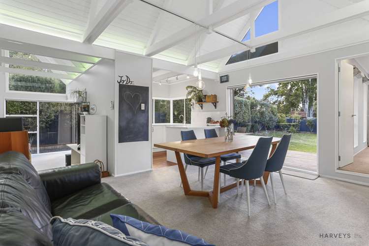 489 West Coast Road Glen Eden_5