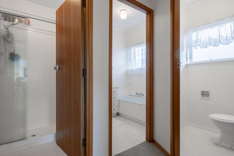 2 Shearwater Rise Rothesay Bay_17