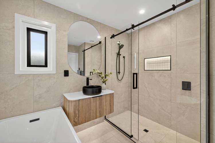 75 Englefield Road 2392_8