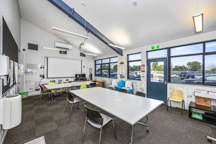 25 Bairds Road Otara_10