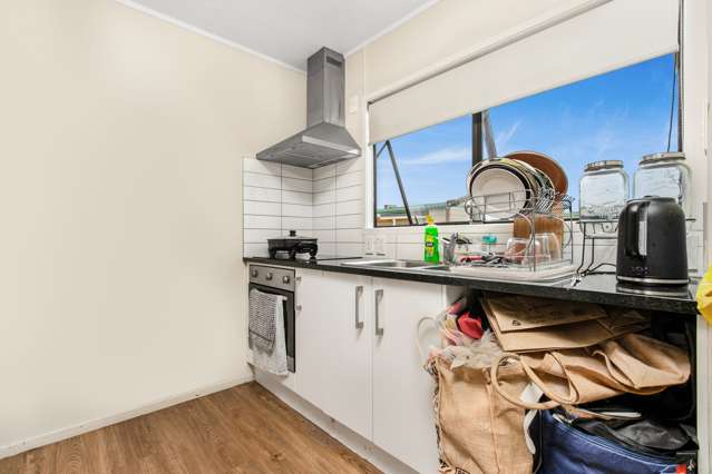 1/22 Tamworth Close Manurewa_4