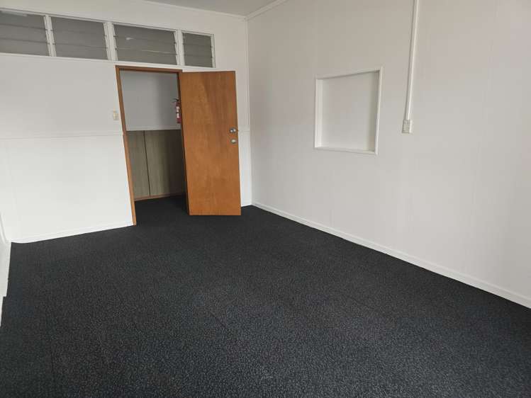 3/33 King Street Pukekohe_6