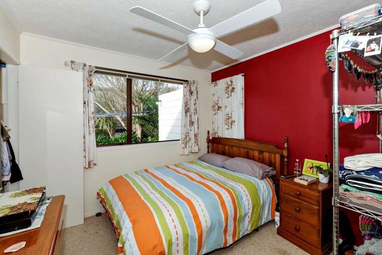 11 Panzic Place Glen Eden_6