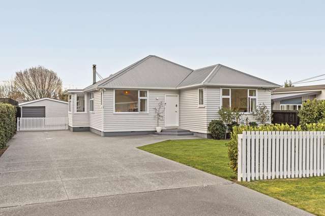 Welcome HOME - Sun, Space & School Zones