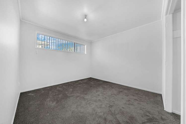 14 Kellett Road Ranui_10