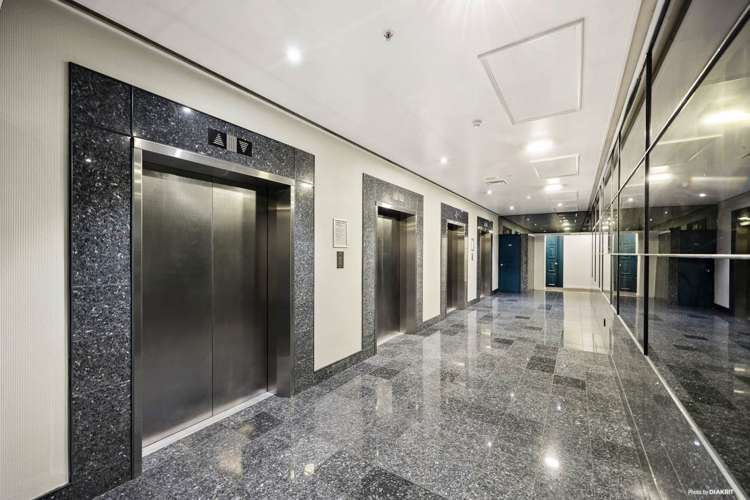 6C1&2/148 Quay Street City Centre_23