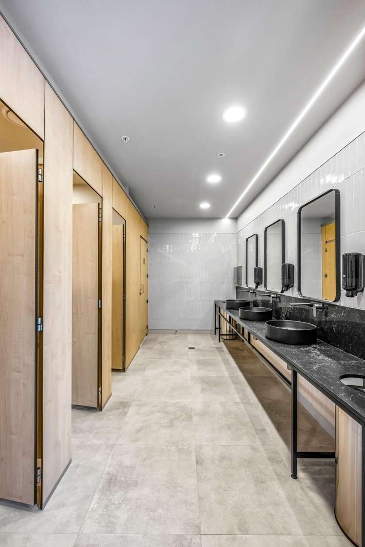 Unit 4B/22 Viaduct Harbour Avenue Auckland Central_7