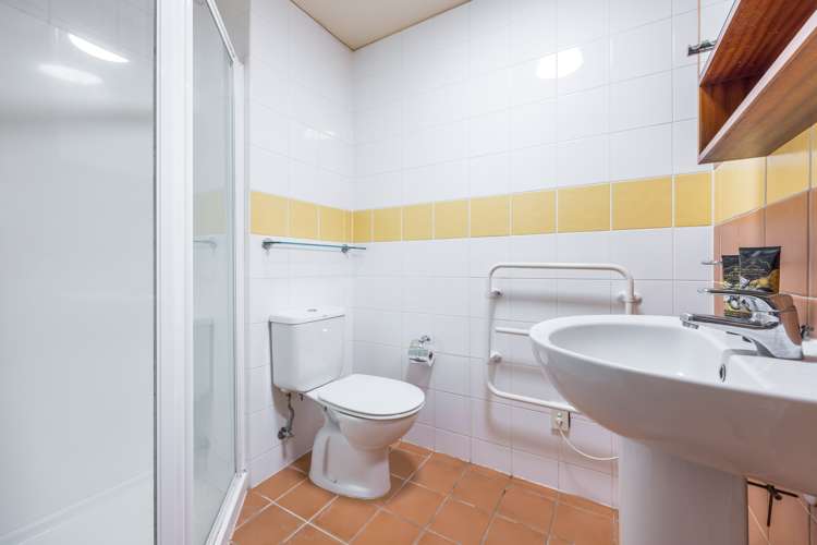 7h/82 Wakefield Street Auckland Central_12