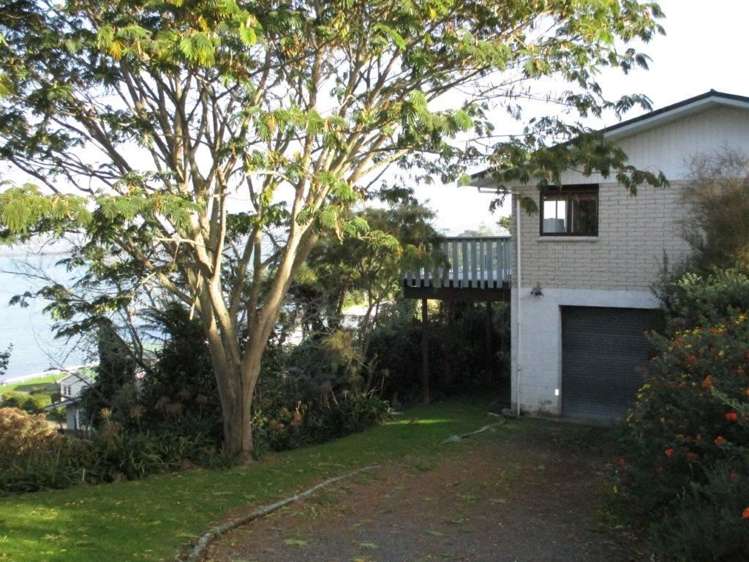 469 Waiwera Street Kawhia_18