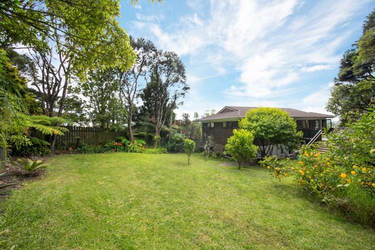 23 Longfellow Parade Glen Eden_9
