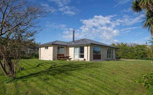 58b Domett Esplanade Cobden_2