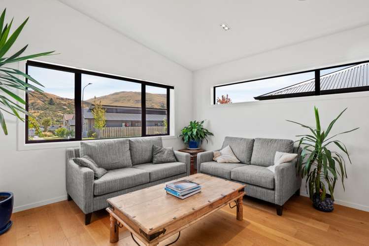 17 Howden Drive Jacks Point_9