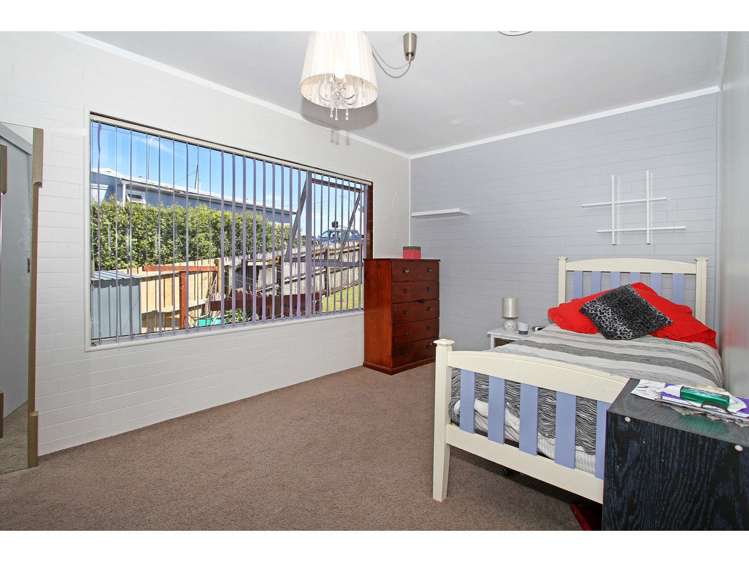 2/871 East Coast Road Northcross_9