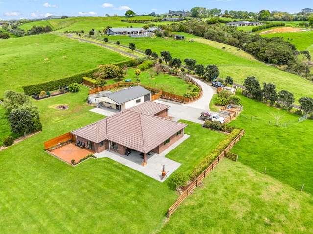 38D Kaipara Lake Road Helensville_2
