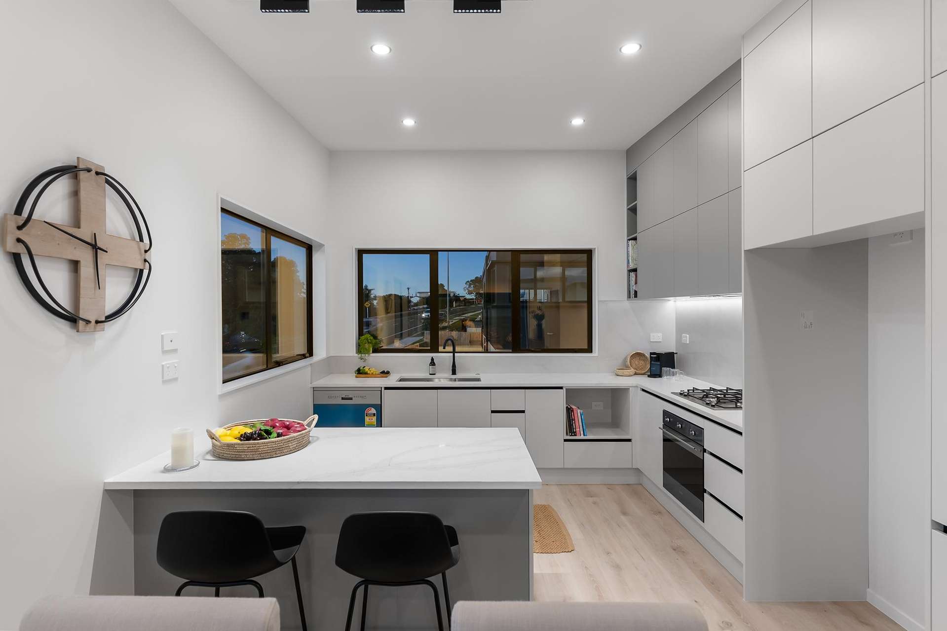 935E Whangaparaoa Road Manly_0