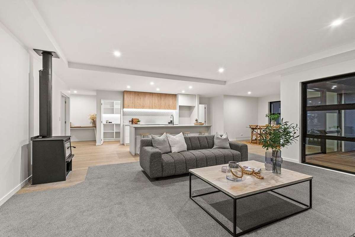46 Memorial Crescent_1