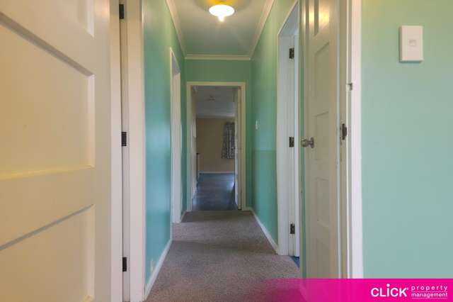 6 Allenby Avenue 10298_4