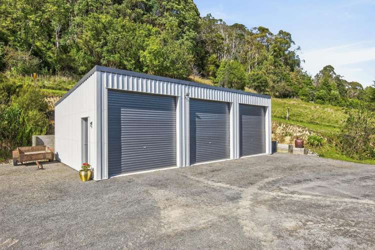 25 Hanawera Ridge Road Manakau_32