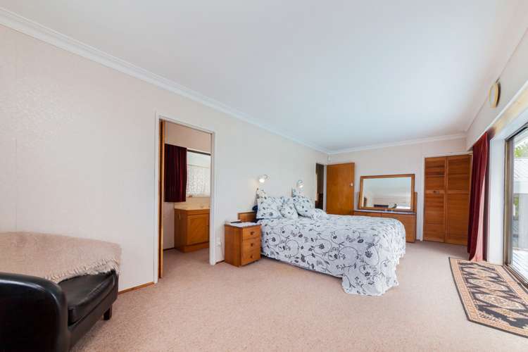 20 Waimumu Road Massey_7