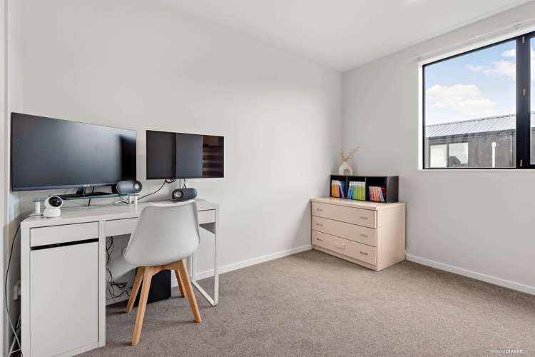 18 Ivy Nola Way Henderson_5