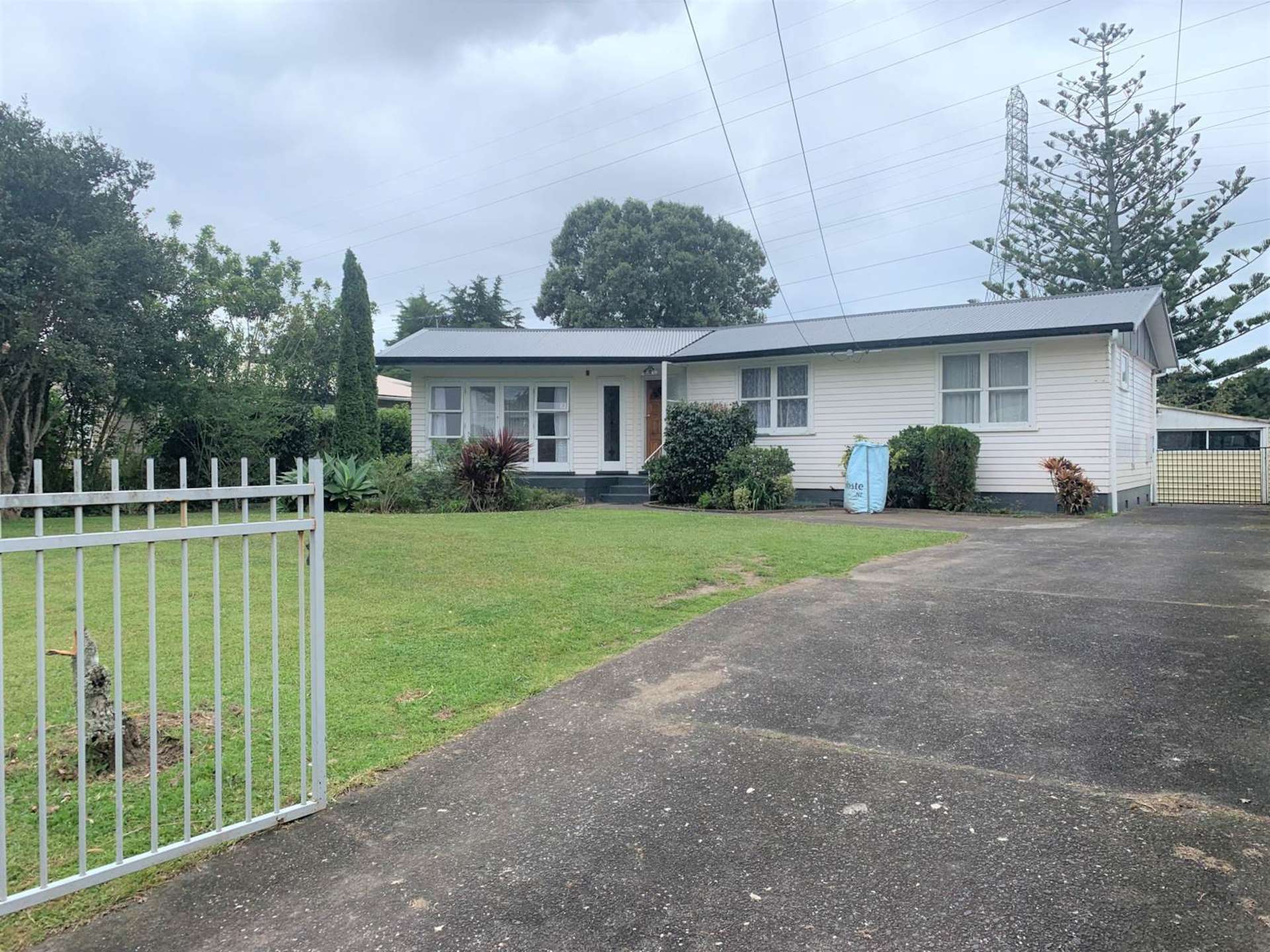 27 Pandora Place Pakuranga_0