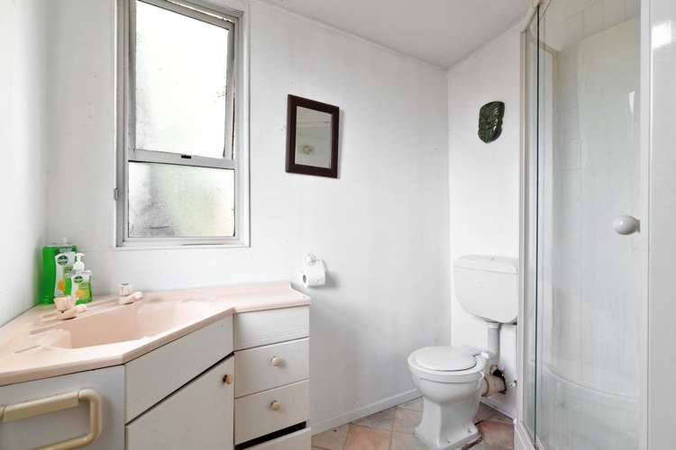 11 Rowan Terrace Te Atatu South_23